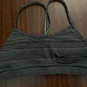 Striped Flow Y Sports Bra
